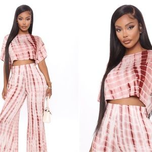 Fashion nova pink and white tie dye crop top and flare pants cotton set